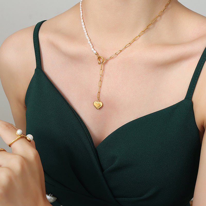 Dora Pearl Necklace