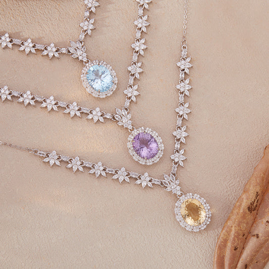 Flora Attraction Necklace